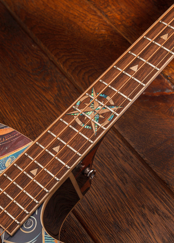 Lindo-Sahara-Electro-Acoustic-Bass-Guitar-Inlay