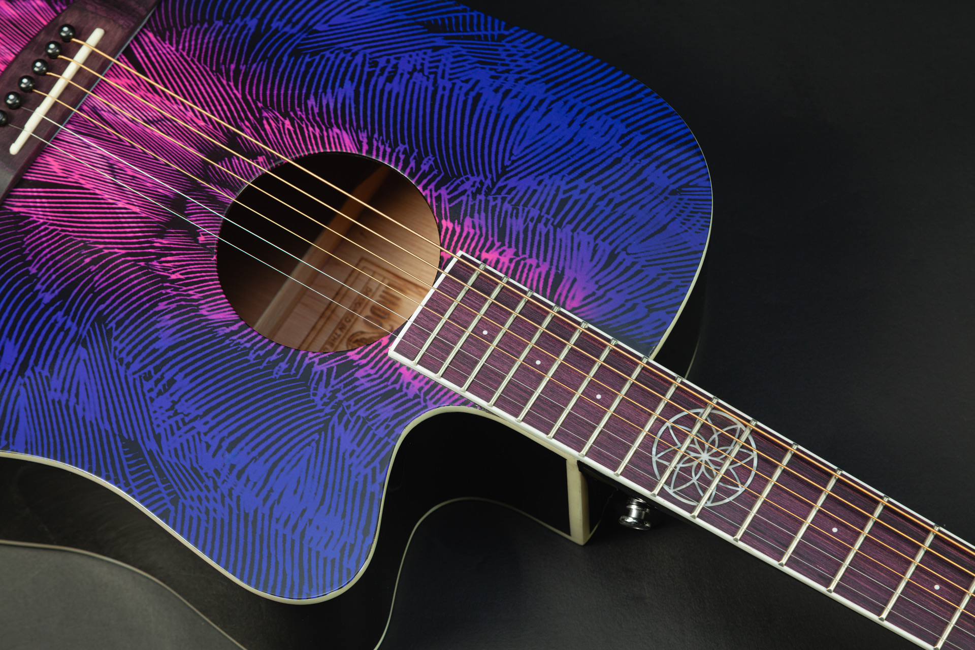 Lindo-Swallow-V2-Electro-Acoustic-Guitar-Body-Close