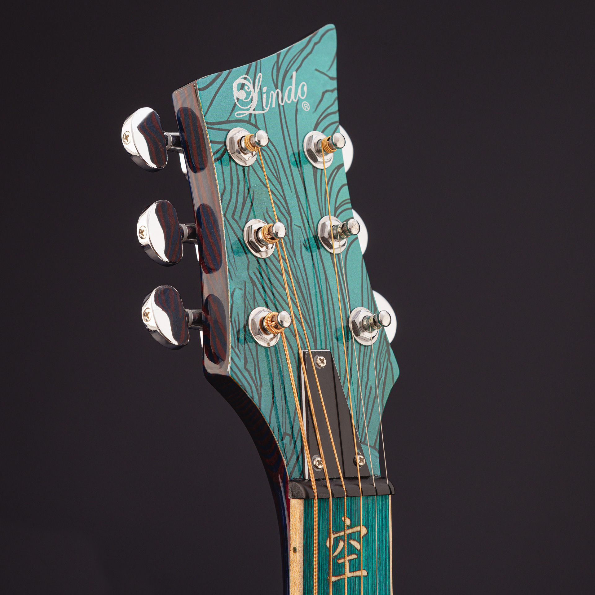 Lindo-Mizumi-Electro-Acoustic-Guitar-Headstock