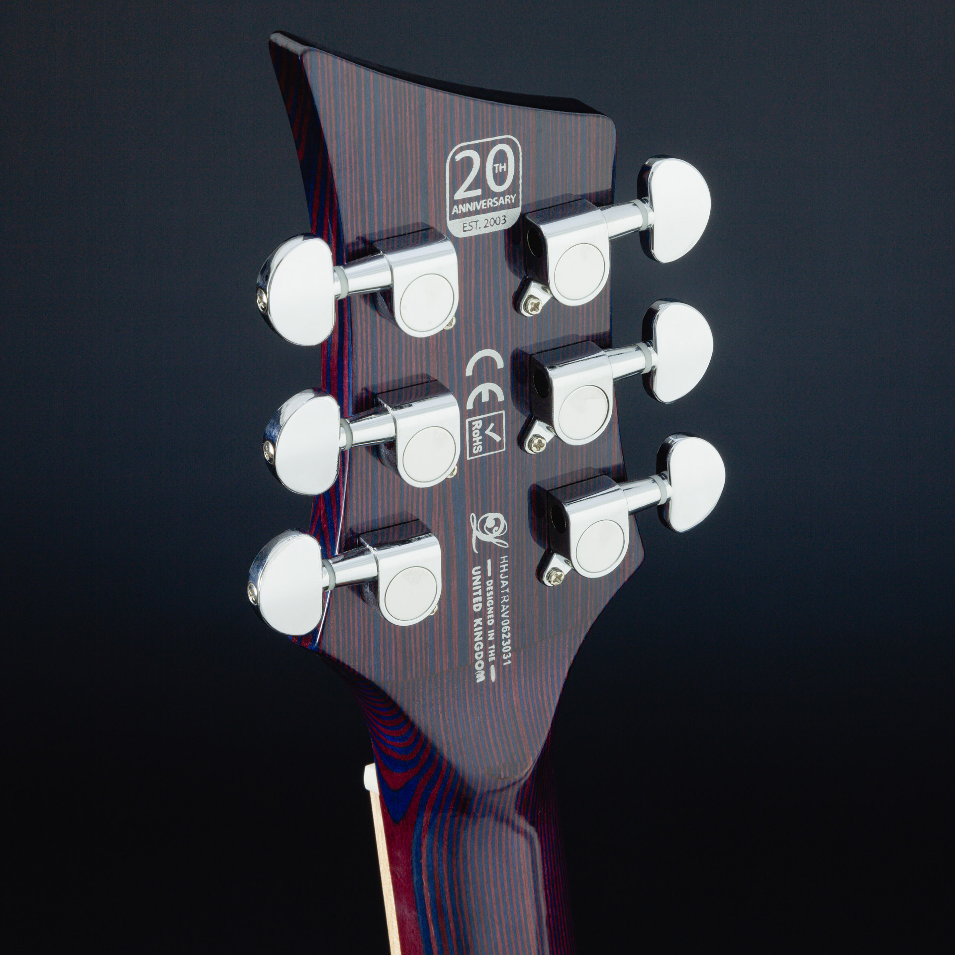 Lindo-Ryokou-Electro-Acoustic-Travel-Guitar-Headstock-Back