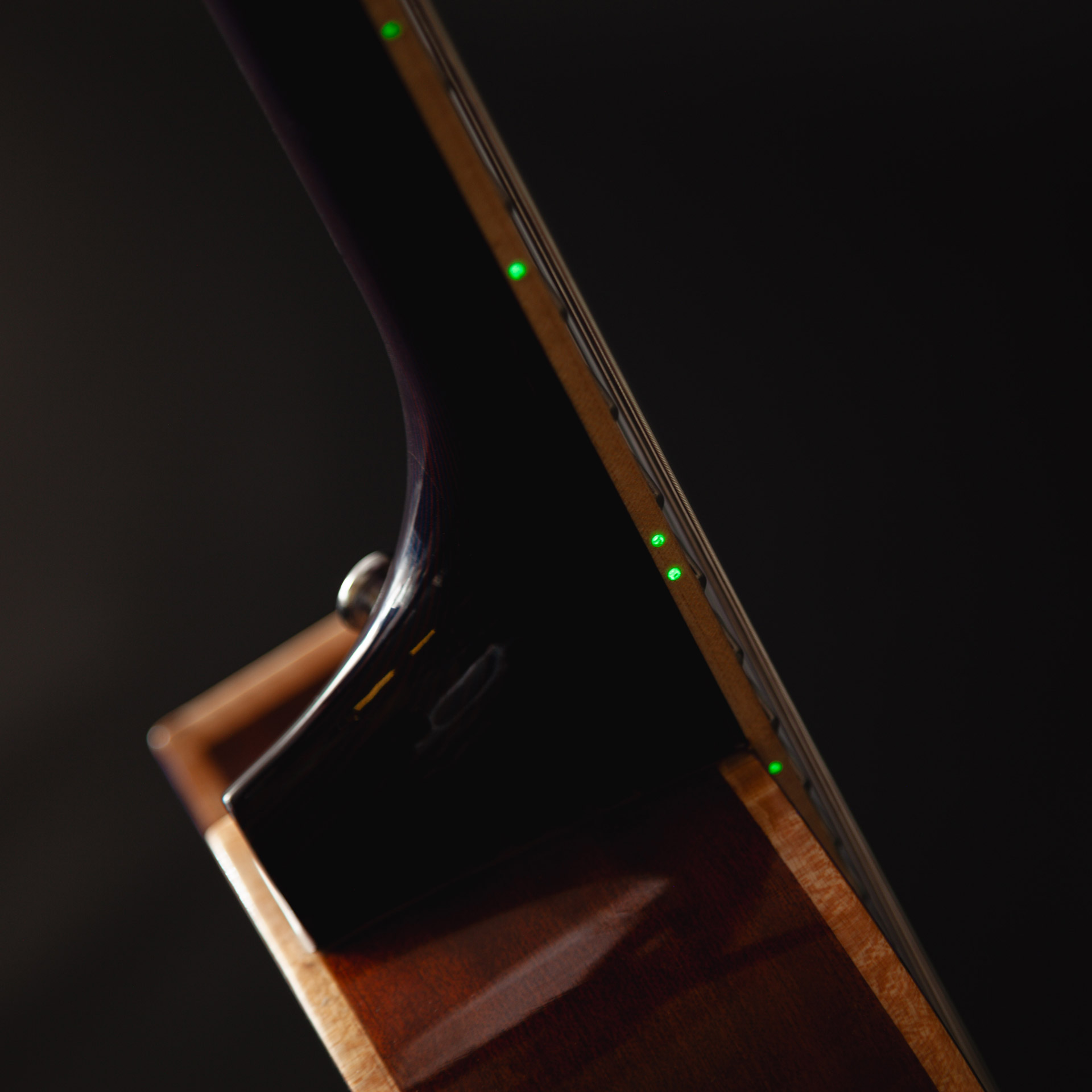 Lindo-Ryokou-Electro-Acoustic-Travel-Guitar-Luminlays